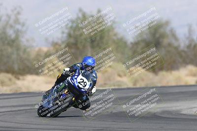 media/Nov-02-2025-CVMA (Sun) [[337aff29ab]]/Race 8-Formula Lightweight Twins Shootout/